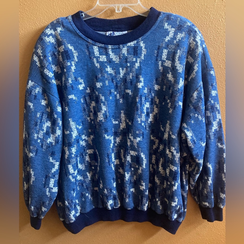 Sweater Top Notch multi color size L use but in good condition